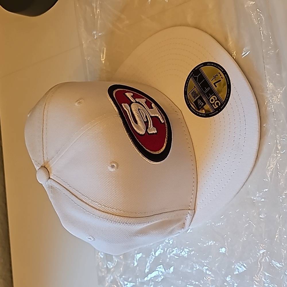Men's Fitted New era hat 7 1/2